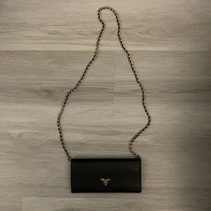 Prada Wallet On Chain - Black - poor condition